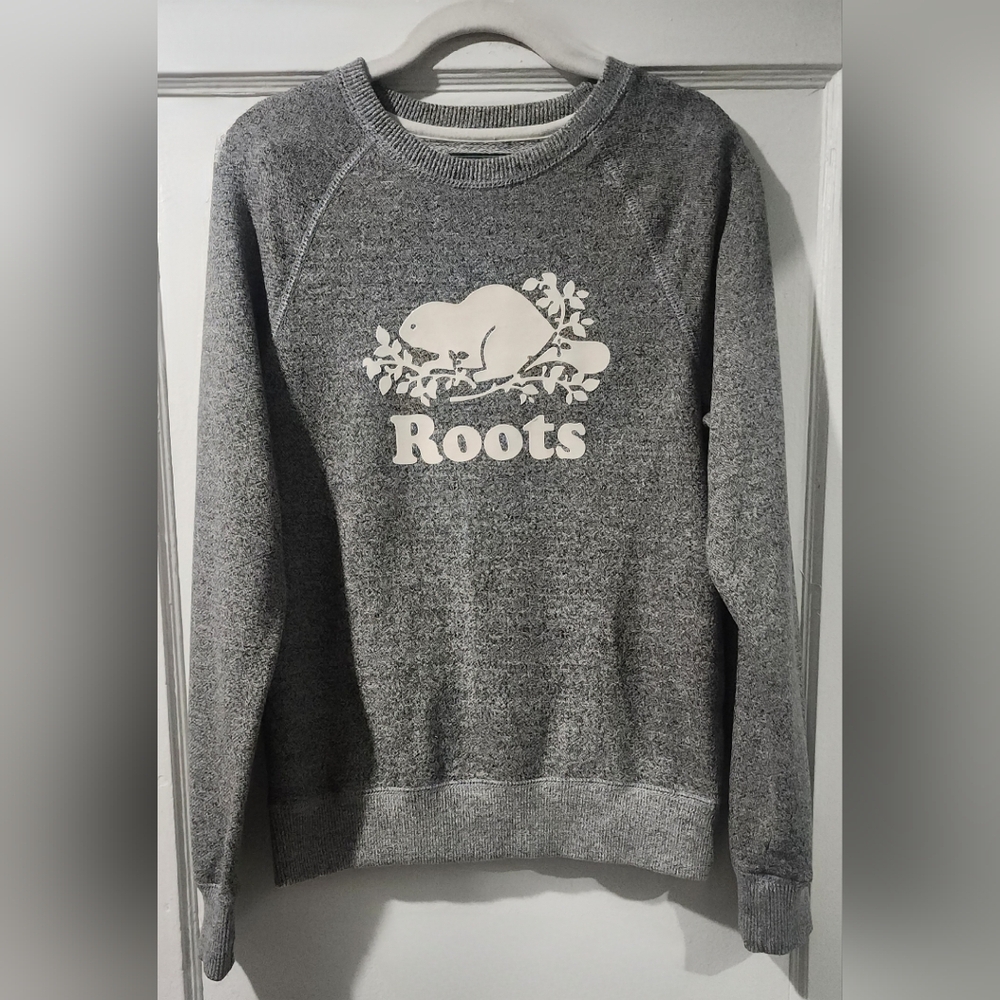 🪻Roots Salt and Pepper Grey Signature Crew neck Sweater🪻size: XS